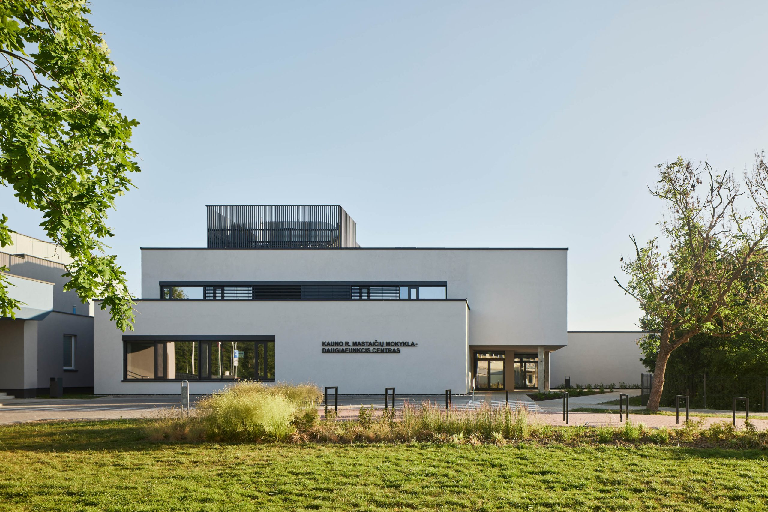 Pool and School in Mastaičiai, Kaunas County